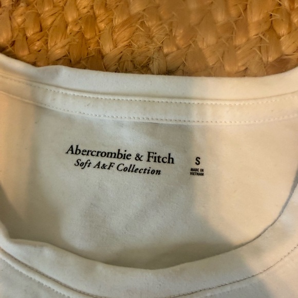 Abercrombie White Bodysuit and Black Crop Top Set - Picture 2 of 3